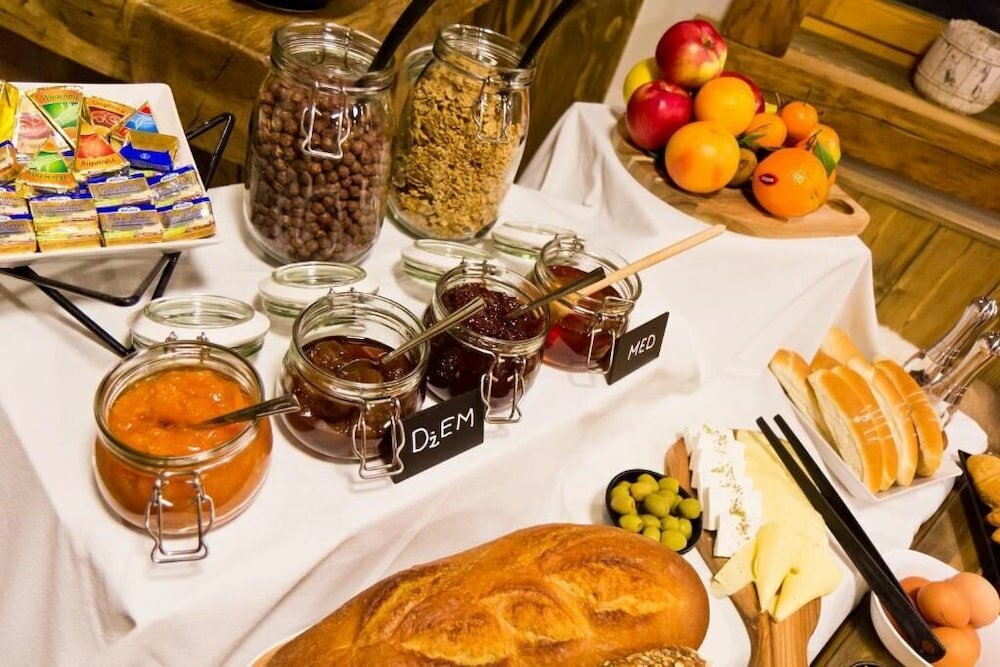 Фото Chalet Petit Palais