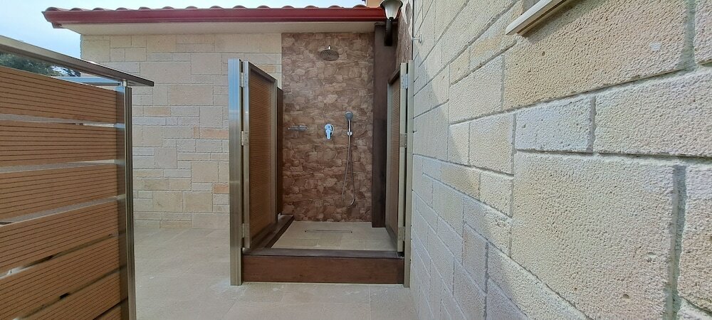 Фото Aracelia Villas with private pools