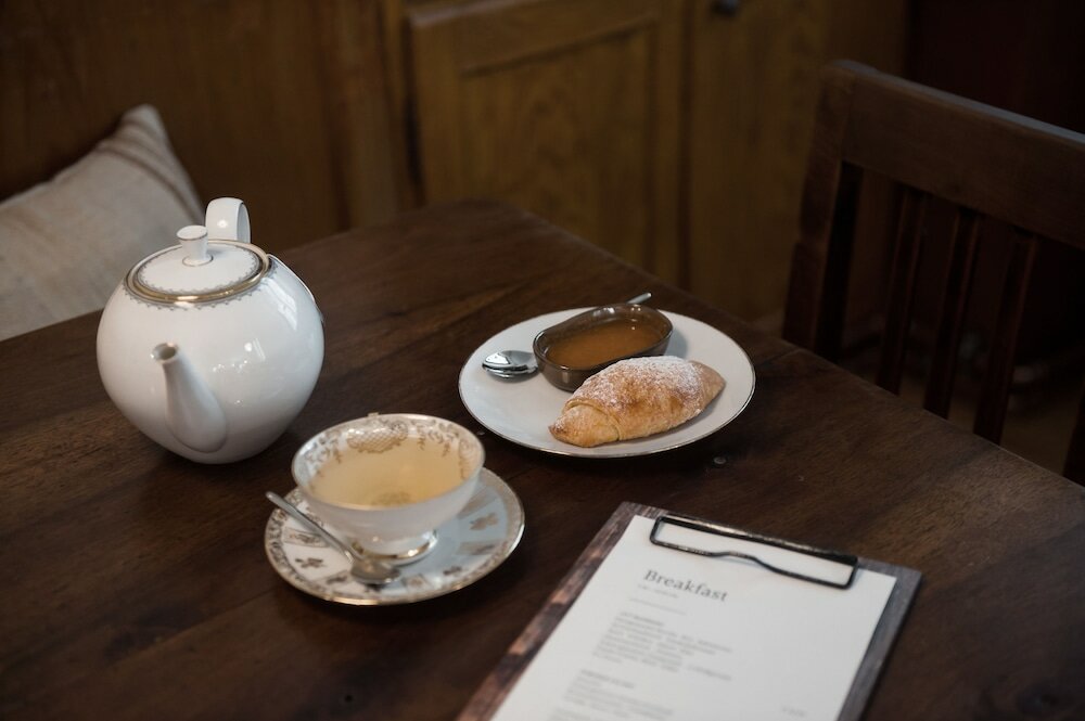 Фото 1477 Reichhalter Eat & Sleep