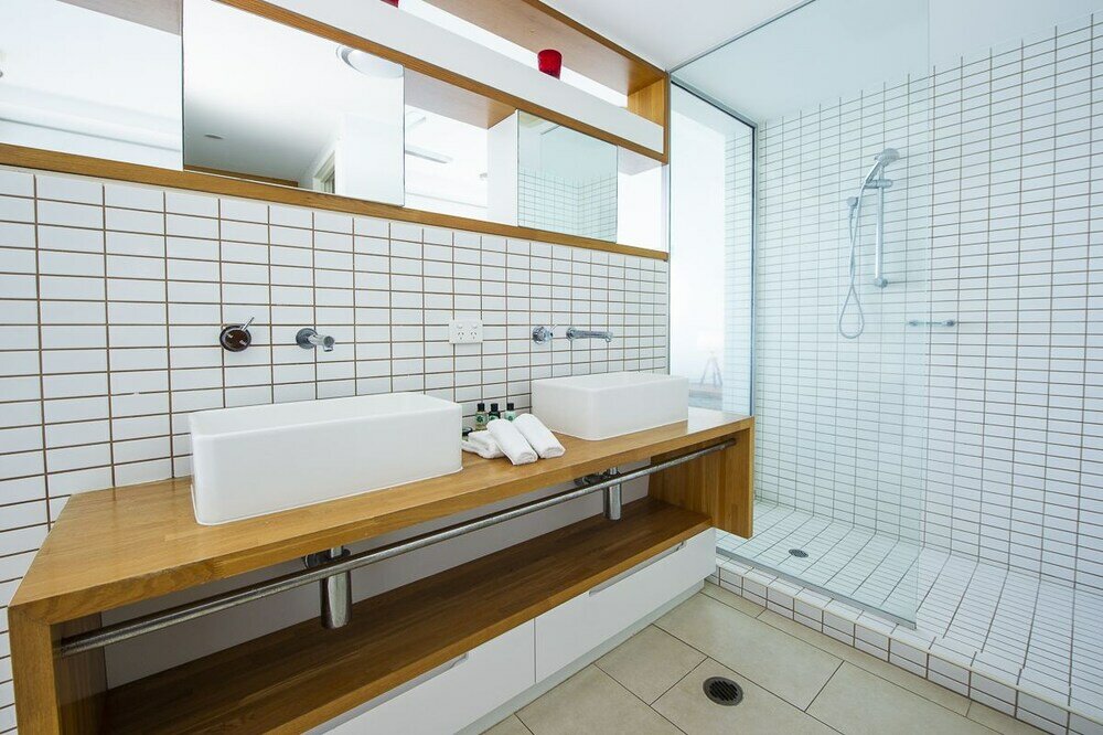 Фото 1 Bright Point Apartment 5101