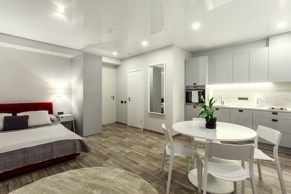 Фото Апартаменты Old Town Trio