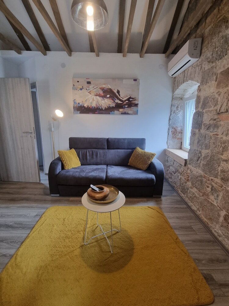 Фото Apartment Trumbic