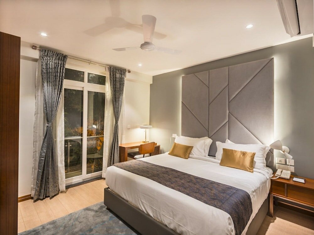 Фото De Mandarin