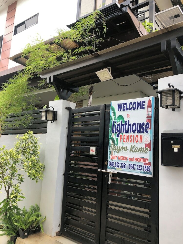 Фото Lighthouse Apartment and Guest Inn