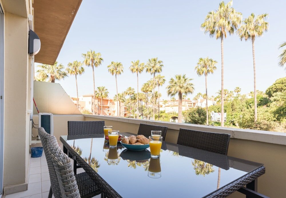 Фото Seaside Marbella Apartments