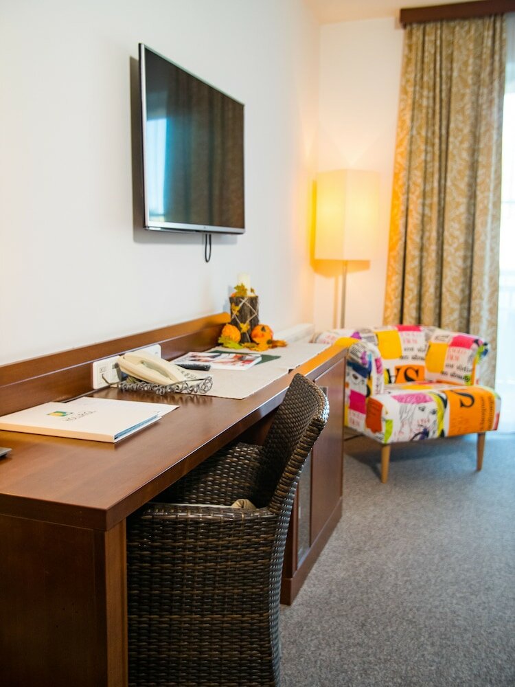 Фото Tennis & Golf Hotel Höllrigl