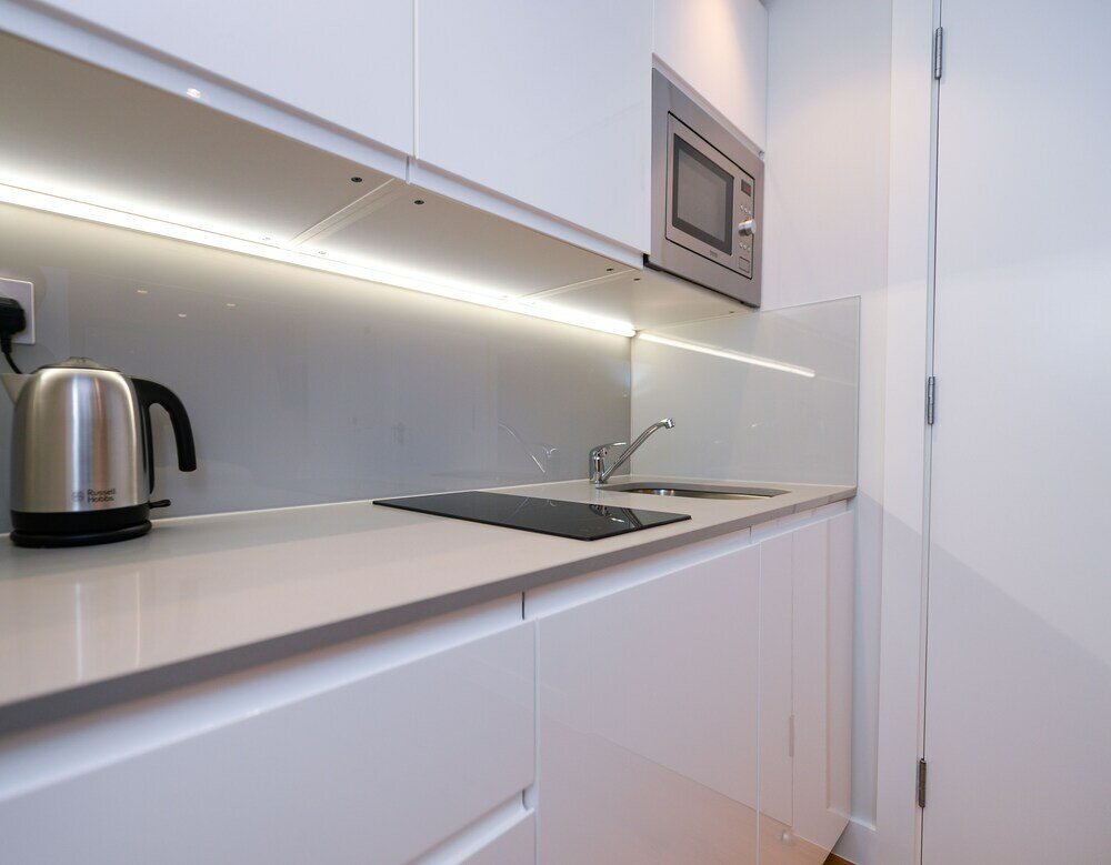 Фото Cromwell Serviced Apartment