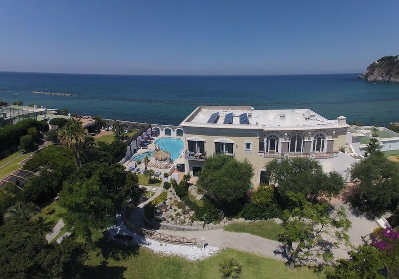 Гостиница Hotel Tritone Resort & SPA