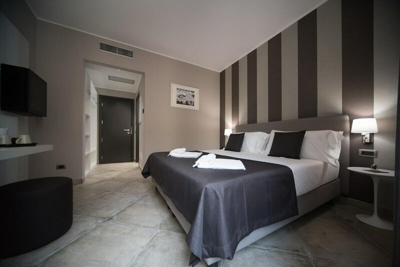 Гостиница Etnea 454 Catania Luxury Rooms в Катании