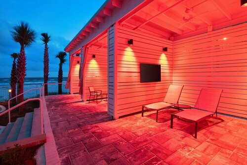 Гостиница SpringHill Suites by Marriott Panama City Beach Beachfront