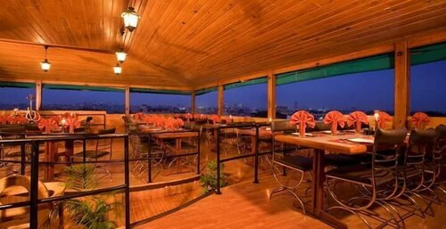 Гостиница Sun International Hotel and Resorts в Бангалоре