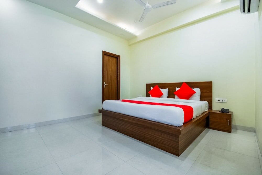 Фото Oyo 22204 Mark Inn