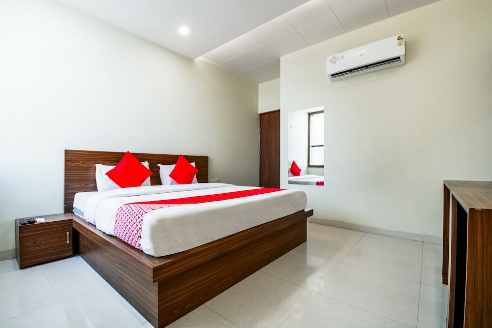 Фото Oyo 22204 Mark Inn