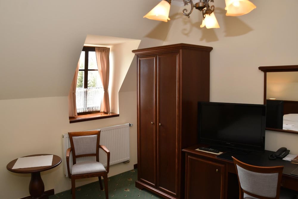 Фото Hotel Buchlovice