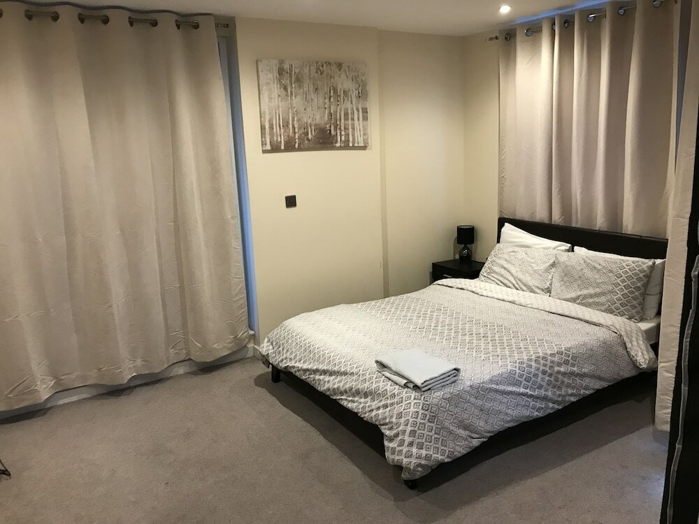 Фото Chelmsford Serviced Apartments