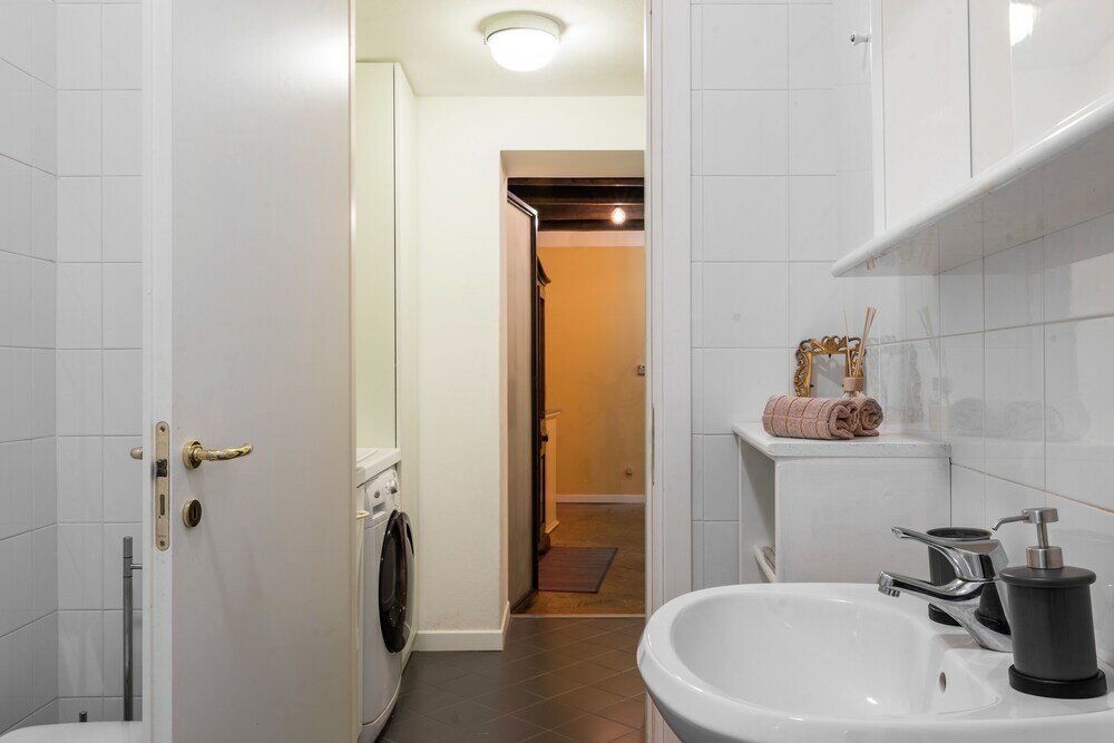 Фото MyHomeInComo - MC Julian Apartment