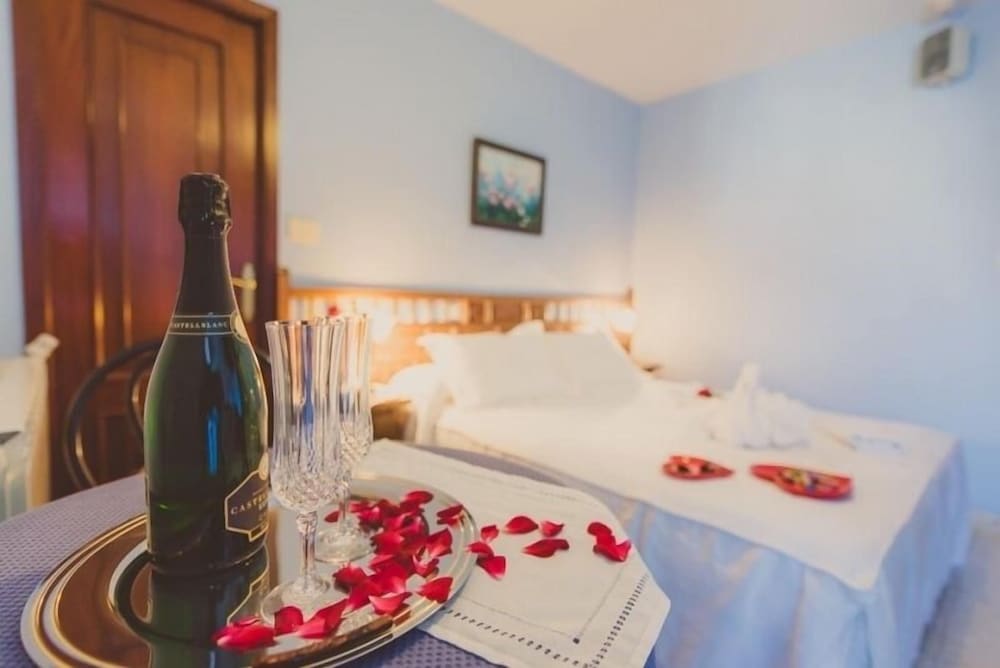 Фото Pensión Pura