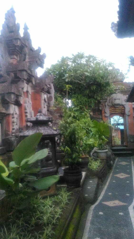 Фото Dewi Antara Homestay