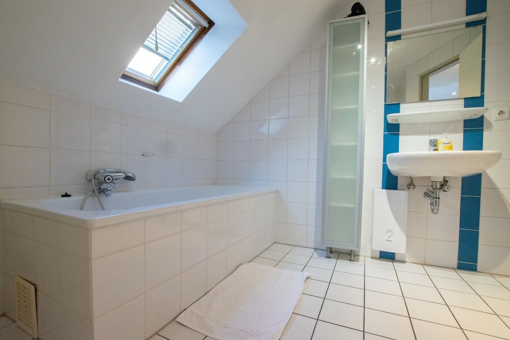 Фото Sunny Penthouse in City Center