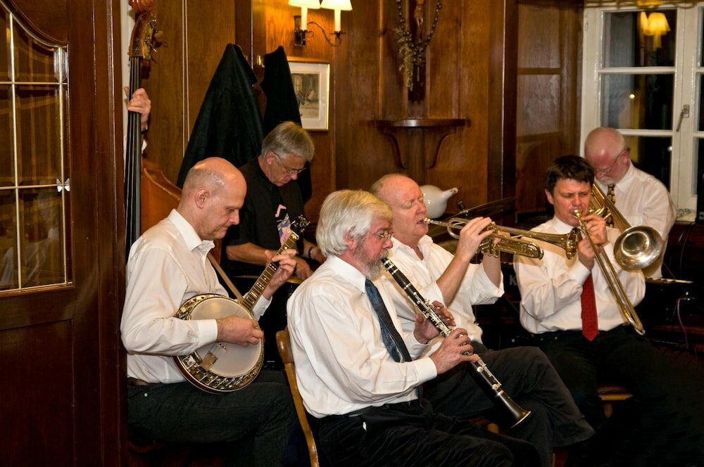 Фото Hotel Schwarzwälder Hof