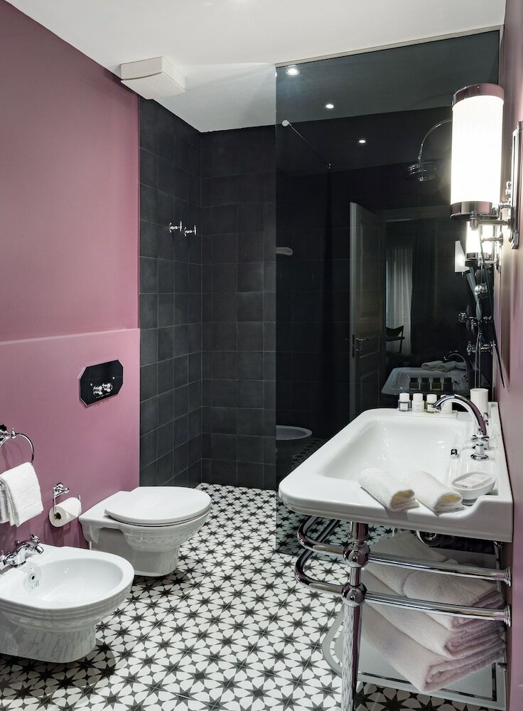 Фото Butterfly Boutique Rooms