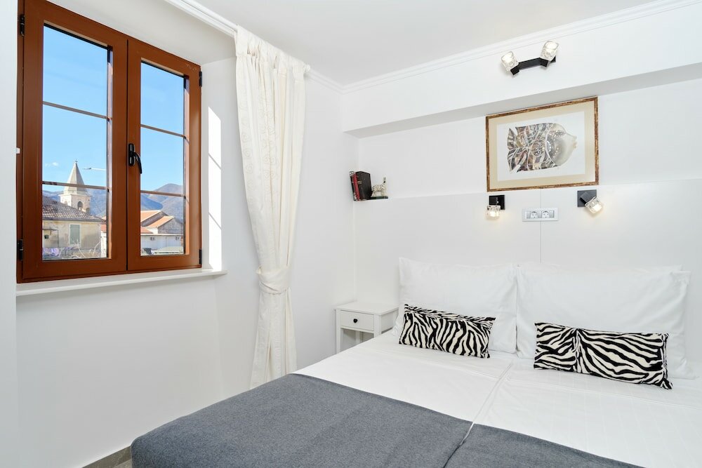 Фото Hotel Zebra