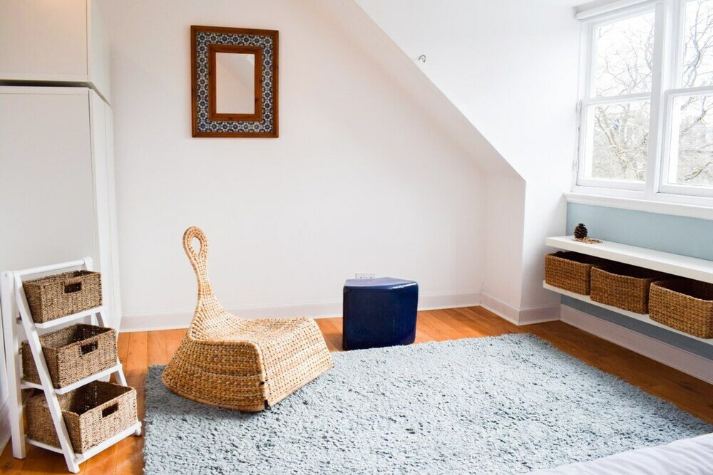 Фото Stylish Four Bedroom Stockbridge Home