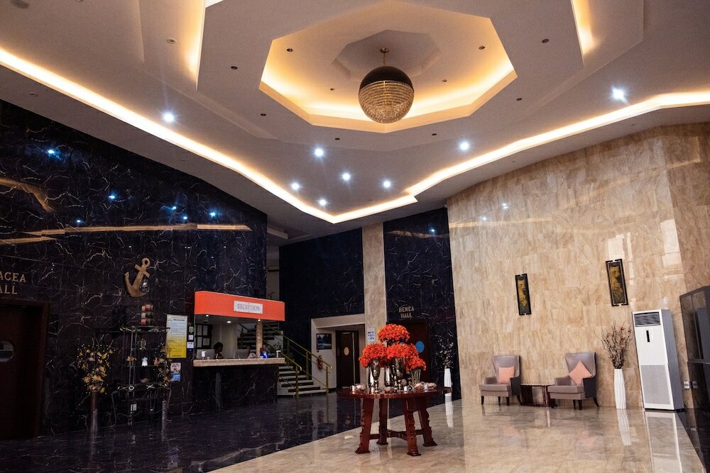 Фото отеля 2