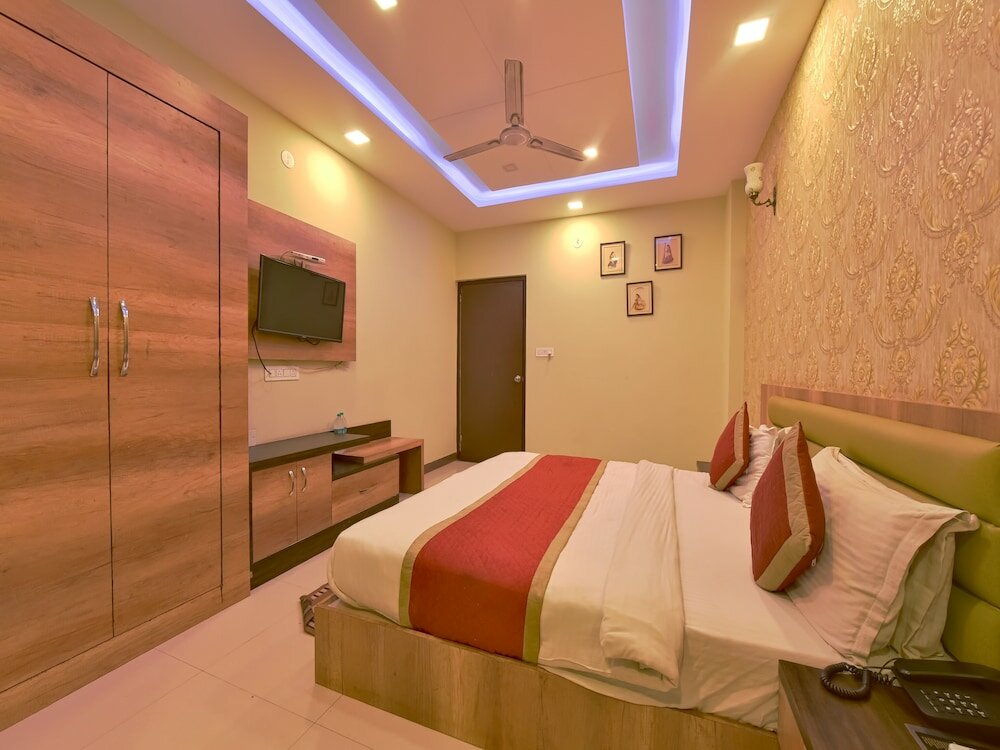 Фото Hotel Golden Leaf