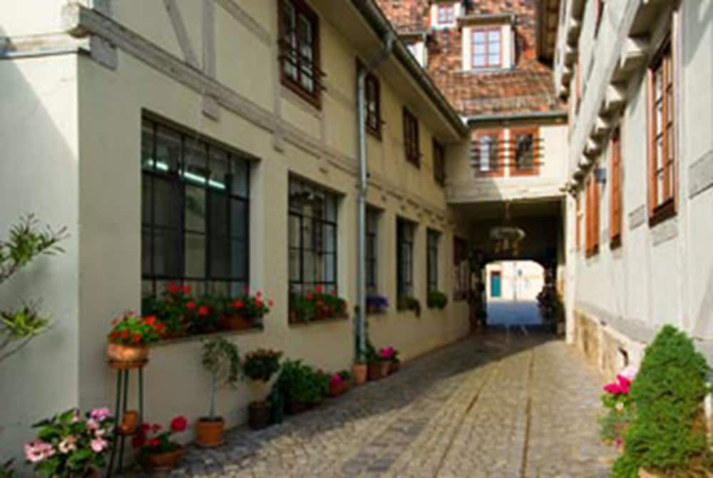 Фото Hotel-Pension St. Nicolai