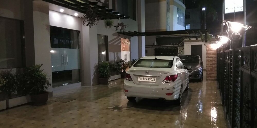 Фото Hotel Shree Kanha Residency