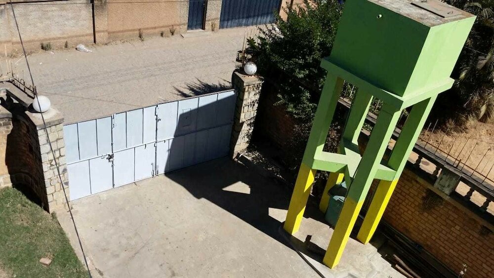 Фото отеля 3