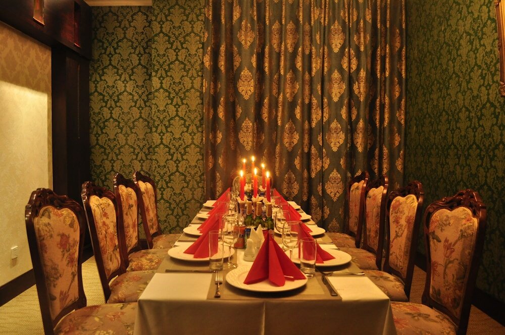 Фото Platinum Hotel