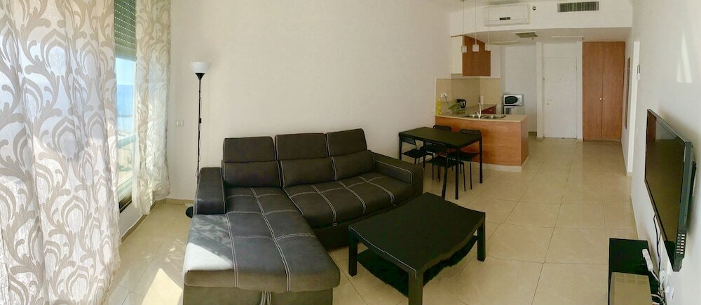 Фото Royal on the Sea