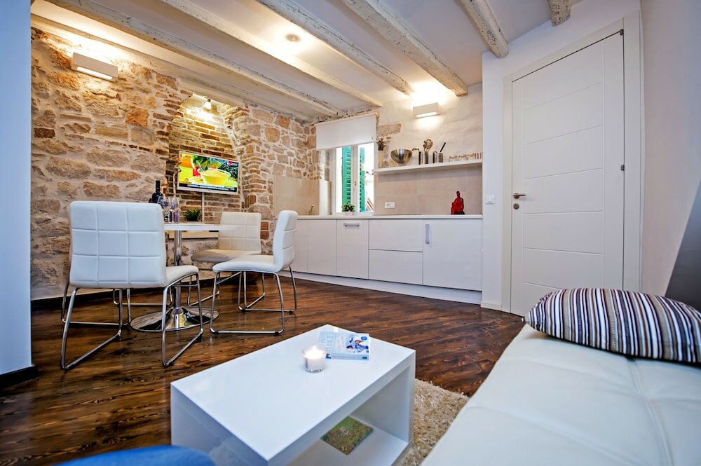 Фото Pisinium Studios