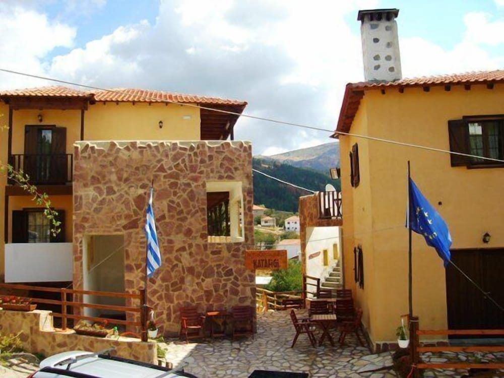 Фото Hotel Katafigi