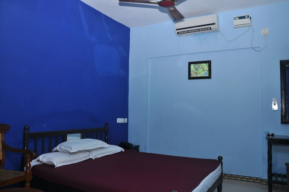 Фото Soorya Beach Resort