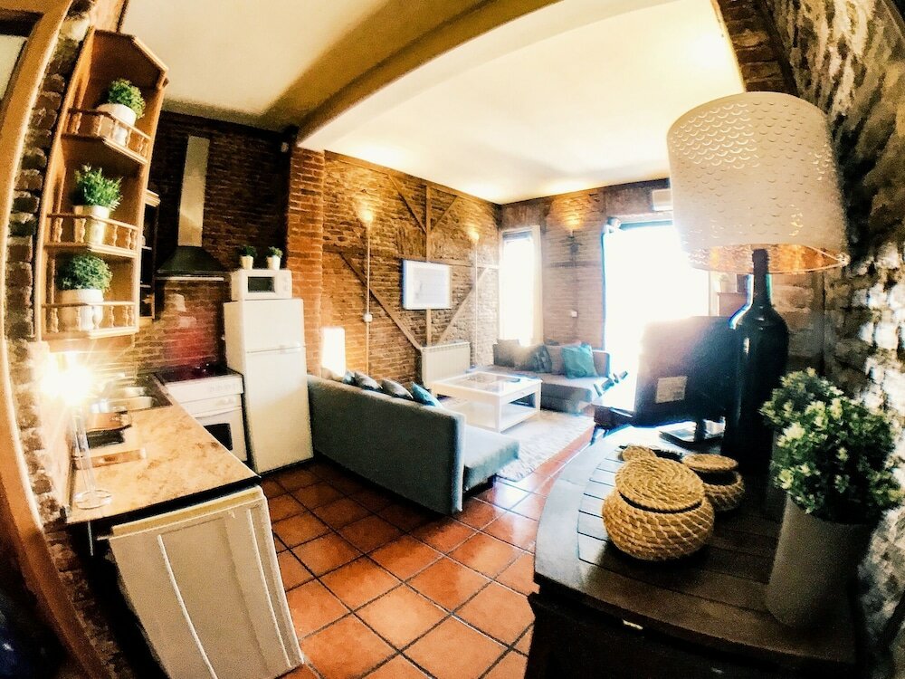 Фото Lollipop Flats Plaza Mayor Suite