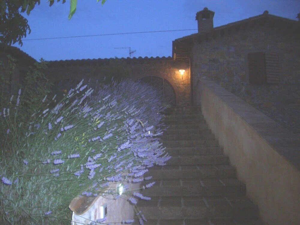 Фото La Collina dei Ciliegi