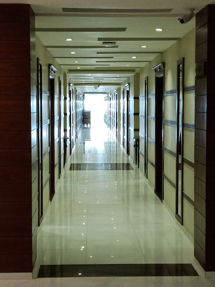 Фото Avari Xpress Faisalabad