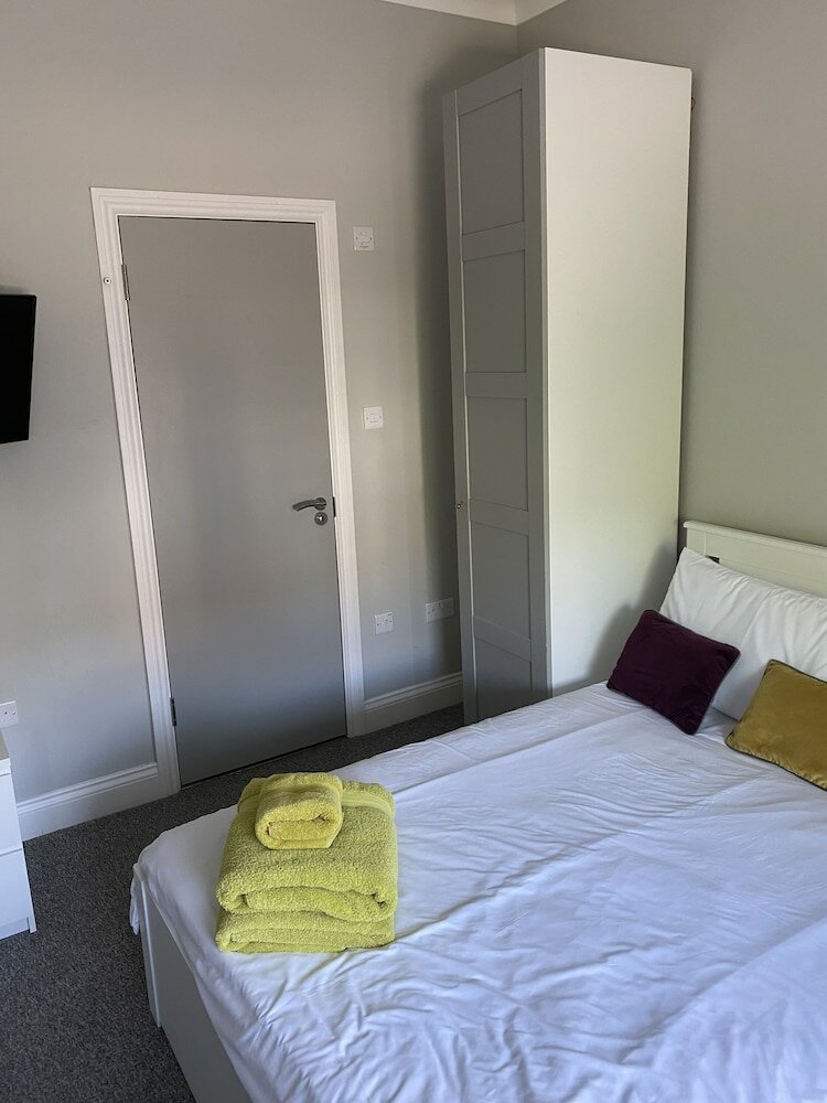 Фото Apartments on the Park