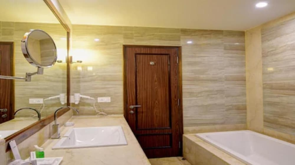 Фото Hotel Chanakya