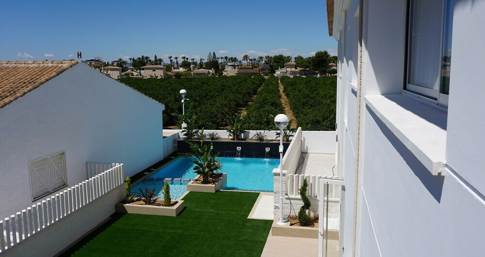 Фото Apartamentos La Laguna