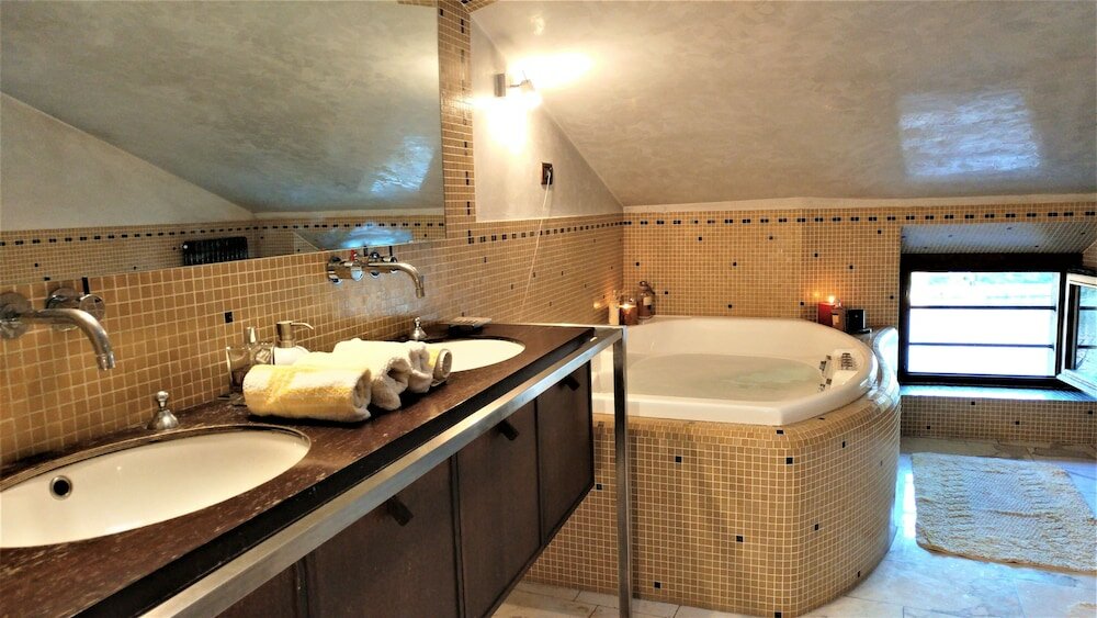 Фото Dreaming Arena Rooms