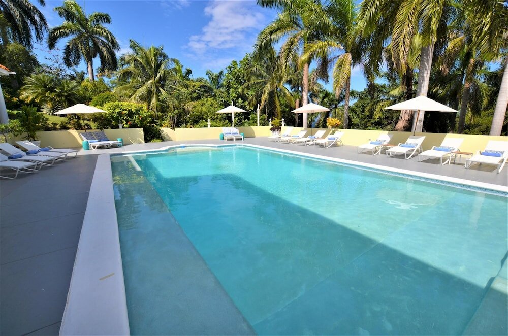 Фото Summerhill, 8br by Jamaican Treasures