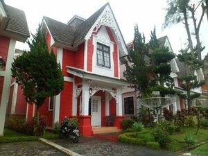 Villa Kota Bunga Tulip (South Sumatra, Ogan Komering Ilir Regency, Jejawi District, Jl. Desa Lubuk Ketepeng), hotel