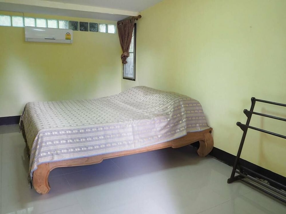 Фото At Home Suanphung