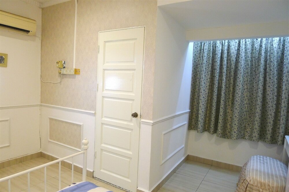 Фото Bukit Tinggi Klang - Cozy Home