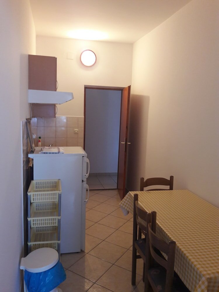 Фото Apartments Metajna X