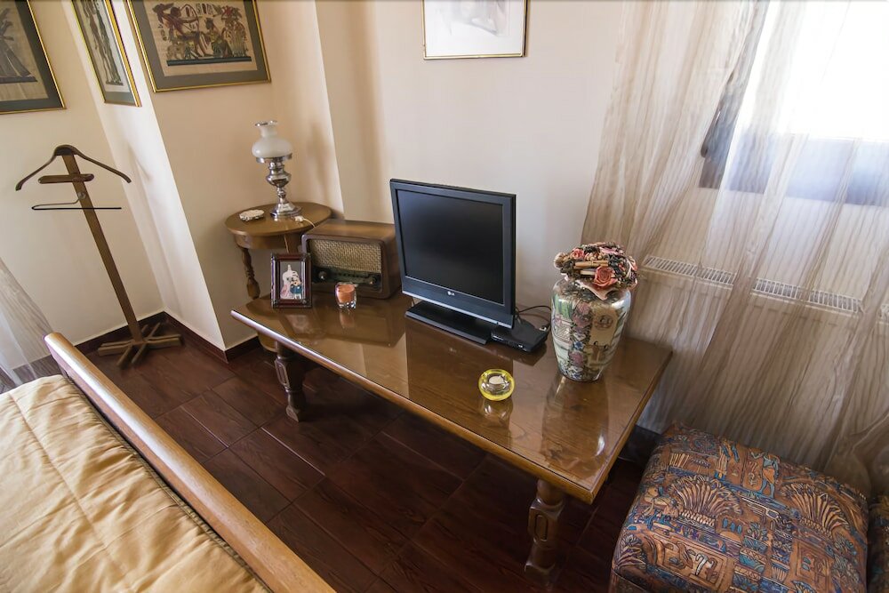 Фото Daphne Villas